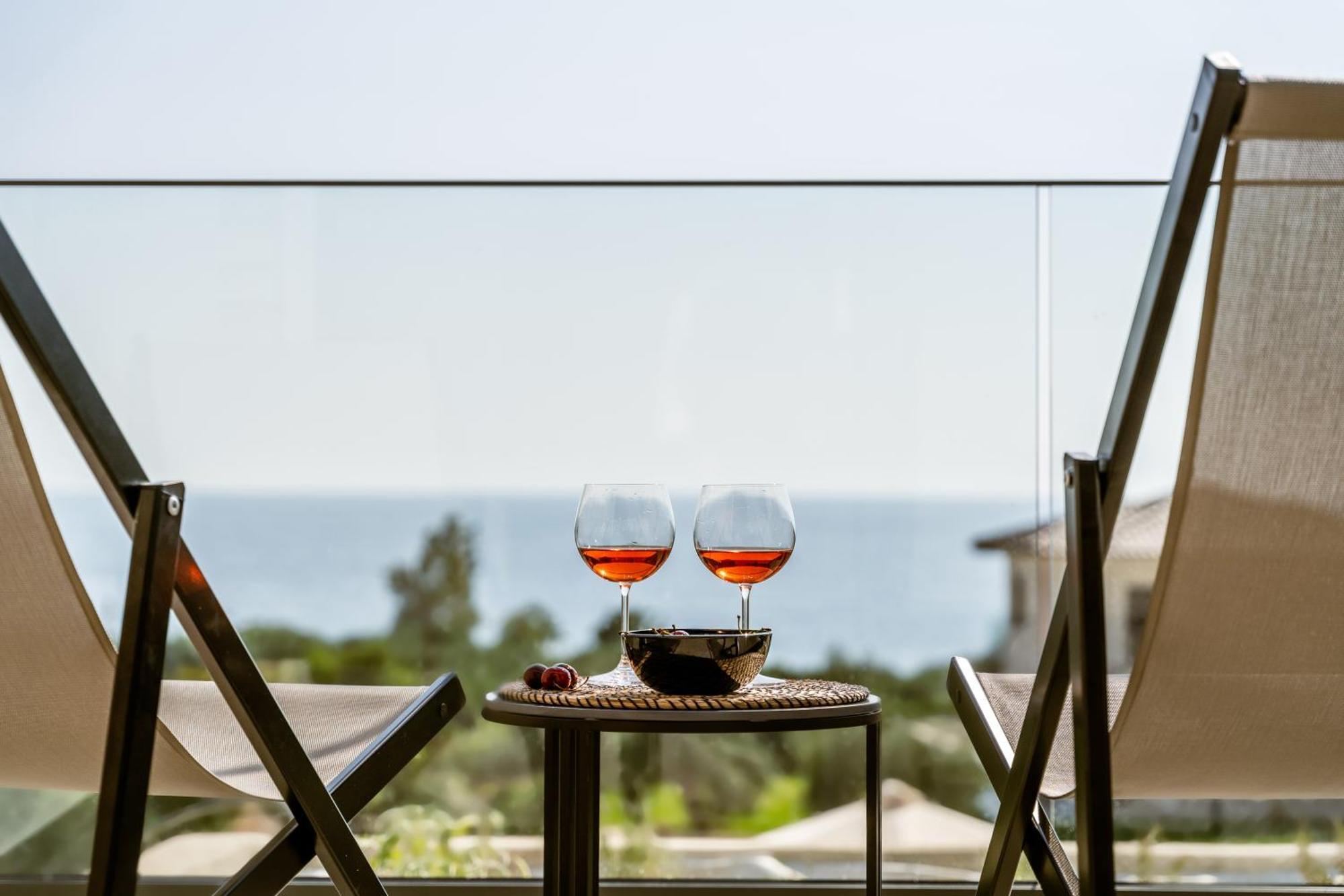 The View Hotel Sofas Coastal Retreat Perdika  Extérieur photo